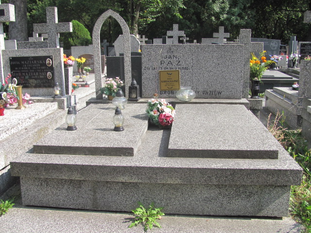 Grób Janina Kardacka-Paź